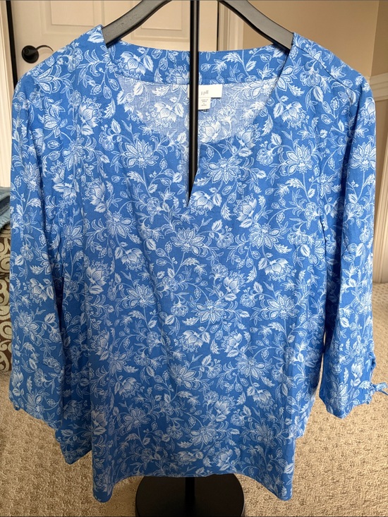 J. Jill Tops - J. Jill Blue Floral Split V-Neck Blouse